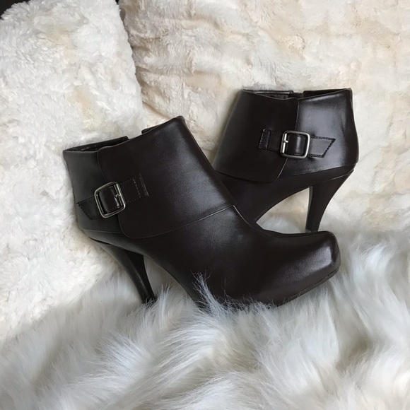 🎉KENNETH COLE REACTION🎉 - Picture 2 of 5